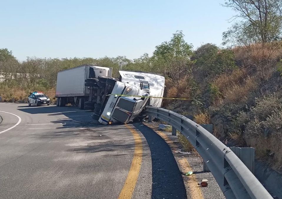 Fue a la altura del kilómetro 22 del entronque con el Anillo Periférico. / Lourdes Soler