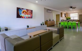 Sala de Capullos. | Especial