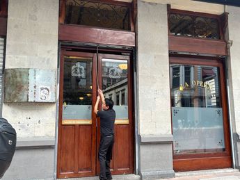 Comerciantes cierran negocios sobre Paseo de la Reforma | Lorena