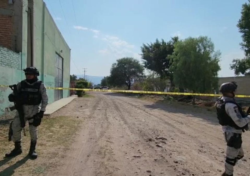 Policías de Celaya son atacados a balazos en Rincón de Tamayo | Avelina Guevara