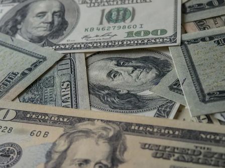 A pesar de la depreciación, el peso no se rinde y sigue luchando | Freepik