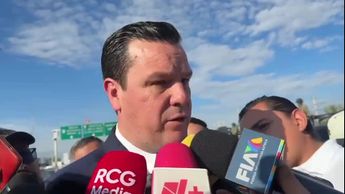 Torreón: Detienen a pareja que llevaba cadáver en automóvil