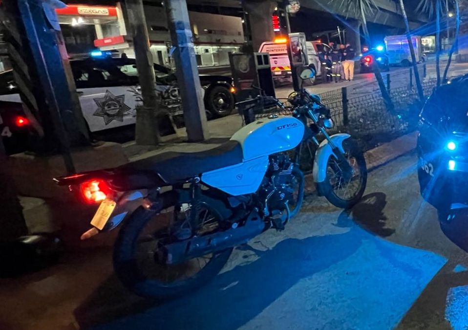 Motociclista resulta lesionado tras ser embestido por un camión