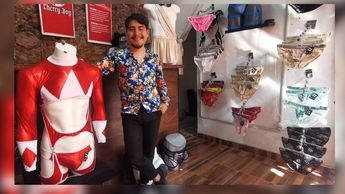 Alejandro Hernández y un grupo de amigos abrieron la primera tienda física de Cherry Boy en 2022 | Nancy Camacho