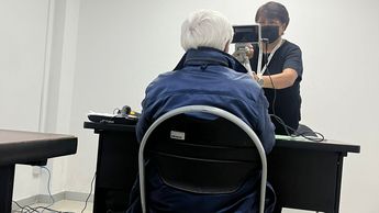 Para tramitar tu CURP biométrica, deberás ingresar a una sala donde tomarán los datos de tus huellas dactilares, rostro e iris | Pedro Domínguez