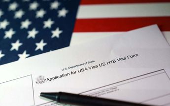 El Gobierno de Estados Unidos estima que entre 2025 y 2034, se emitirán 120 millones de visas de no inmigrante. | Reuters