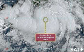 ‘John’ podría tocar tierra mañana como huracán categoría 2. | Especial