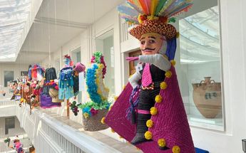 Piñata en el MAP/ César García