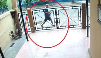 Imágenes del presunto ladrón en una casa del Centro de Monterrey. | Cortesía