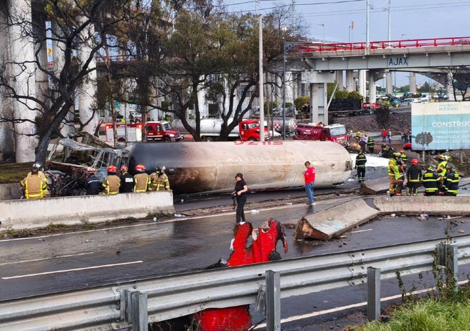 Alicia sufrió quemaduras en el 90 por ciento de su cuerpo tras salvar a su nieta de 2 años / X @JefeVulcanoCova
