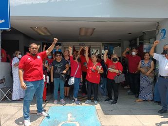 Trabajadores de Telmex también estallan huelga en Monterrey / Erik Solheim Rocha