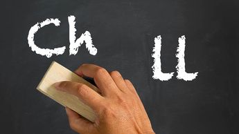 La ch, ll y rr fueron definidos como dígrafos y no letras. | Especial