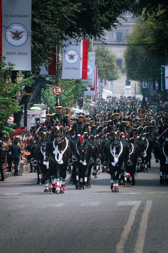 La Heroica Academia de Infantería Niños Héroes en Saltillo ofrece formación secundaria y bachillerato \ Pexels