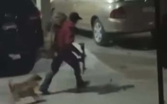 Hombres armados fueron captados por las calles del municipio de Allende. | Cortesía