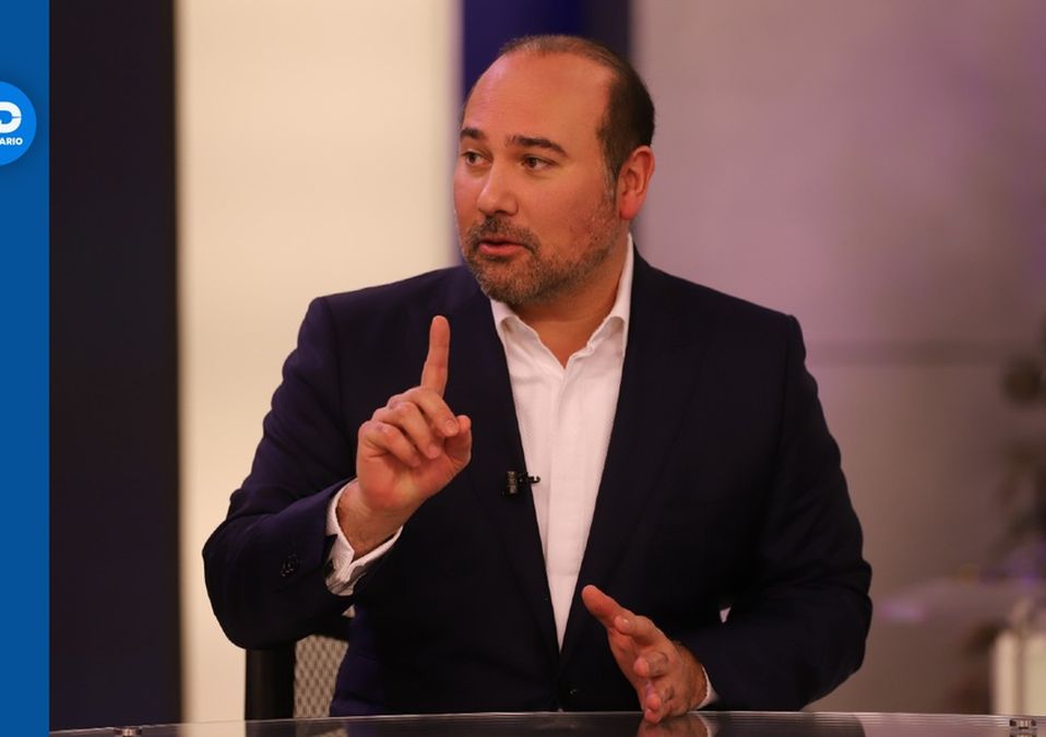 Arturo Salinas afirma que es elegible para tomar interinato tras solicitud de licencia. | Roberto Alanis