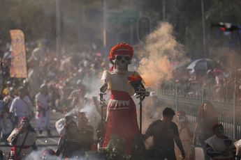 Catrina monumental prehispánica. / Octavio hoyos