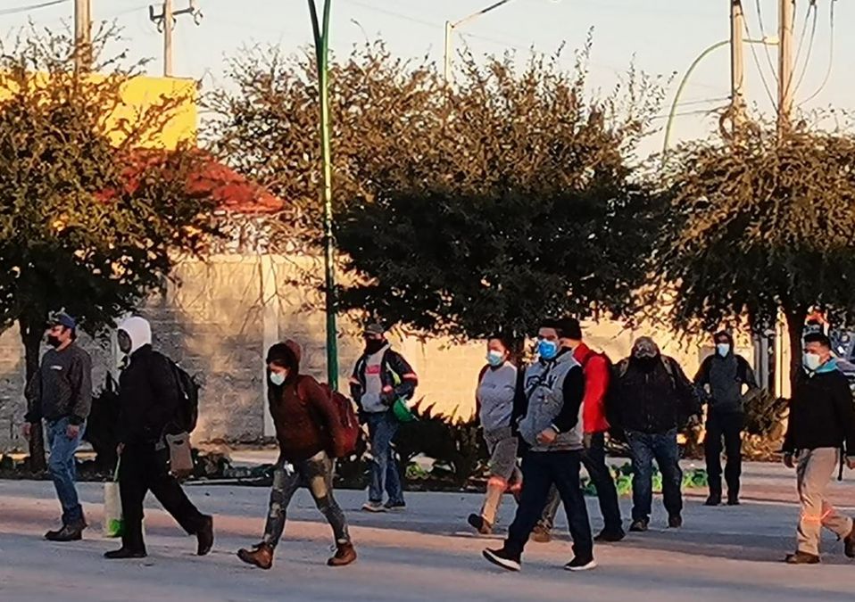 Caos vial en área metropolitana tras reactivación de aforos al 100%/ Alexandra Amao