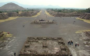 Vinculan a proceso a hombre por realizar construcción en zona arqueológica de Teotihuacán