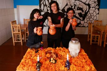 En Calavera Coyote crearon el pulque de cempasúchil | Andrés Lobato