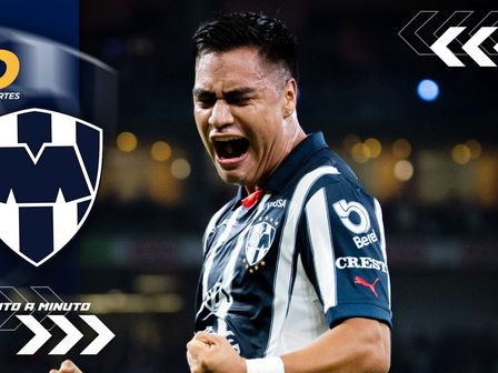Edson Gutiérrez celebrando su gol ante León