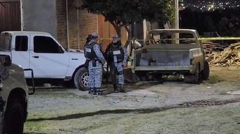 Personal de la Fiscalía de Jalisco acudió al sitio para iniciar las investigaciones correspondientes