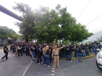 Trabajadores del Consejo de la Judicatura Federal realizaron suspensión de labores en Nuevo León. | Sandra González