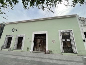 Vivienda del poeta Juan José Hinojosa / Jerónimo Villarreal