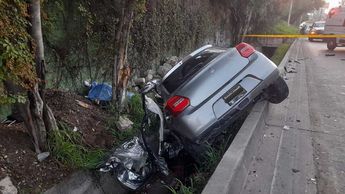 Accidente en Zapopan por exceso de velocidad / Juan Carlos Munguía