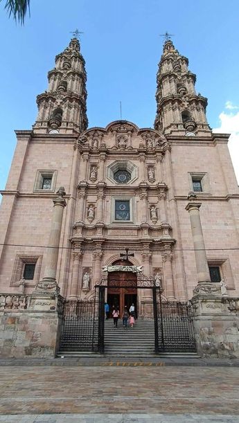 Santuario de la Virgen de San Juan de los Lagos. | Foto: Turismo San Juan de los Lagos