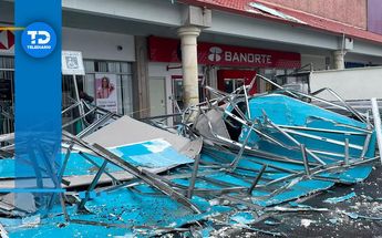 Cae marquesina de Soriana en colonia Estanzuela de Monterrey | Especial