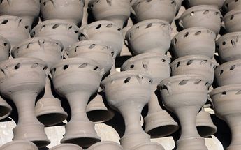 Los alfareros del Bario de la Luz usan barro del municipio de Amozoc para la producción de sahumerios / Andrés Lobato