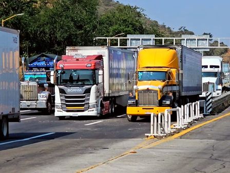 Las carreteras de Jalisco se vieron afectadas por las manifestaciones de los trabajadores del campo | Juan Carlos Munguía