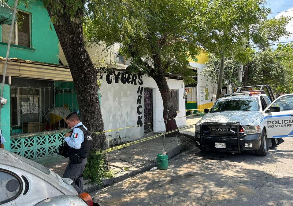 La Policía de Monterrey atendió el suceso. | Pedro Delgado