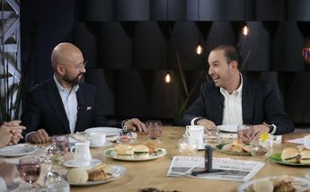 Víctor Hugo Michel participando en el programa Café Milenio / Ariel Ojeda