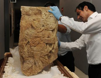 PIE: Estela 2 La Mar, que se exhibía en el museo de Los Ángeles | Secretaría de Cultura