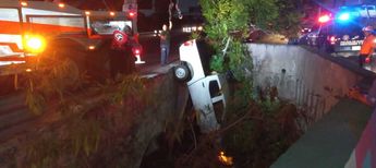 El hecho ocurrió sobre la avenida Eloy Cavazos. | Leyda Estrada
