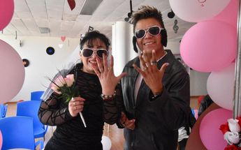 Las parejas contrajeron matrimonio por primera vez o renovaron sus votos /Haarón Álvarez