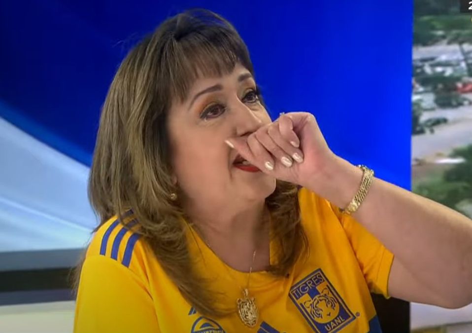 María Julia rompe en llanto al escuchar canción de Tigres interpretada por Leandro Ríos. | Especial
