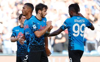 Napoli aplasta a Sassuolo y siguen de líderes en la Serie A / @reuters