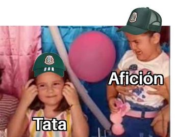 La afición lamenta la derrota, pero cómo se sentirá el Tata Martino / Especial