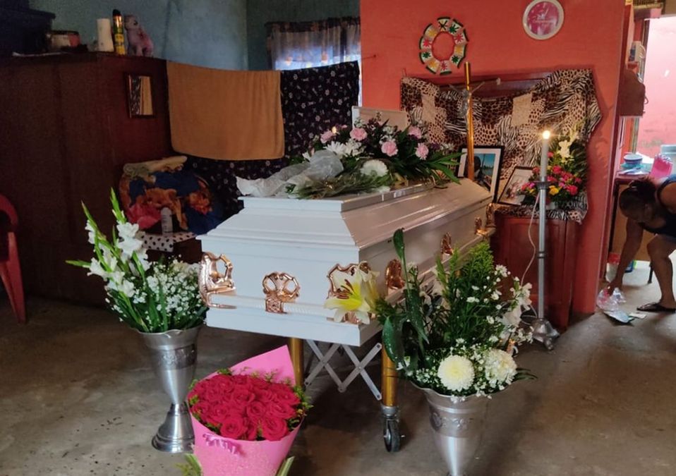 Funeral de Yesenia N., de 13 años en Veracruz / Fluvio Martínez