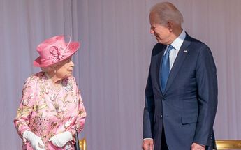 Isabel II y Joe Biden / Reuters