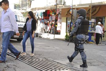 Guardia Nacional resguarda comercios
