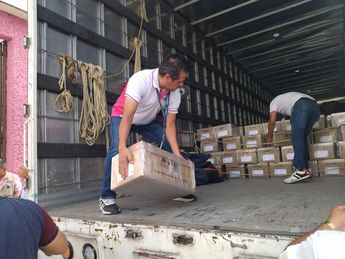 Entrega de material electoral en Nuevo León. | Sandra González