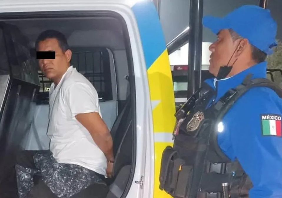 Detienen a hombre por morder a su ex pareja en Monterrey