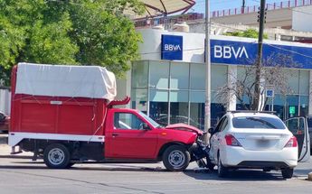 En el percance no se reportaron personas lesionadas, solamente daños materiales. | Leyda Estrada