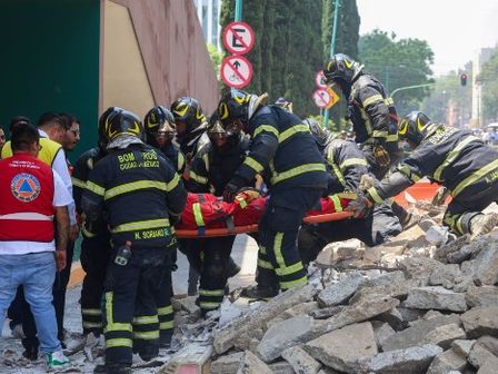 Integrantes de los distintos cuerpos de emergencia se preparan a diario para atender a los mexicanos.