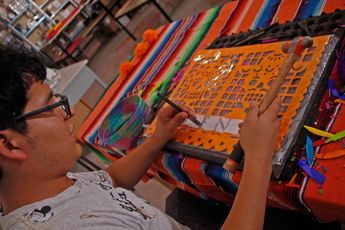 Artesanías de papel picado | Melanie Torres