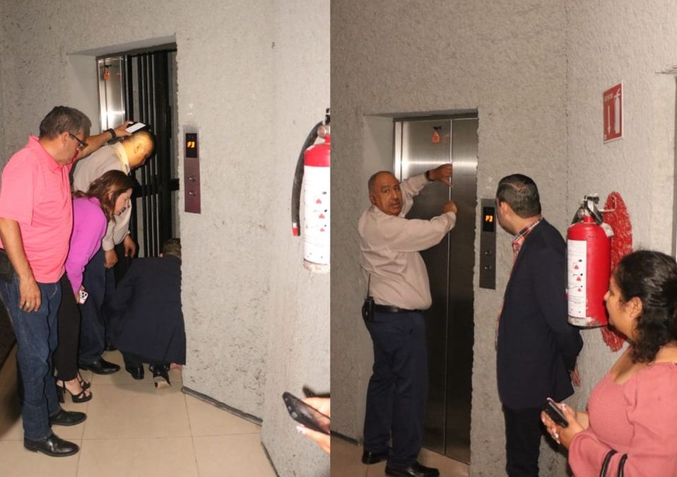 Atrapados en elevador | Raúl Palacios