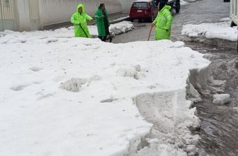 Las fuertes lluvias dejaron una gruesa capa de granizo en calles de Ecatepec | Gobierno de Ecatepec